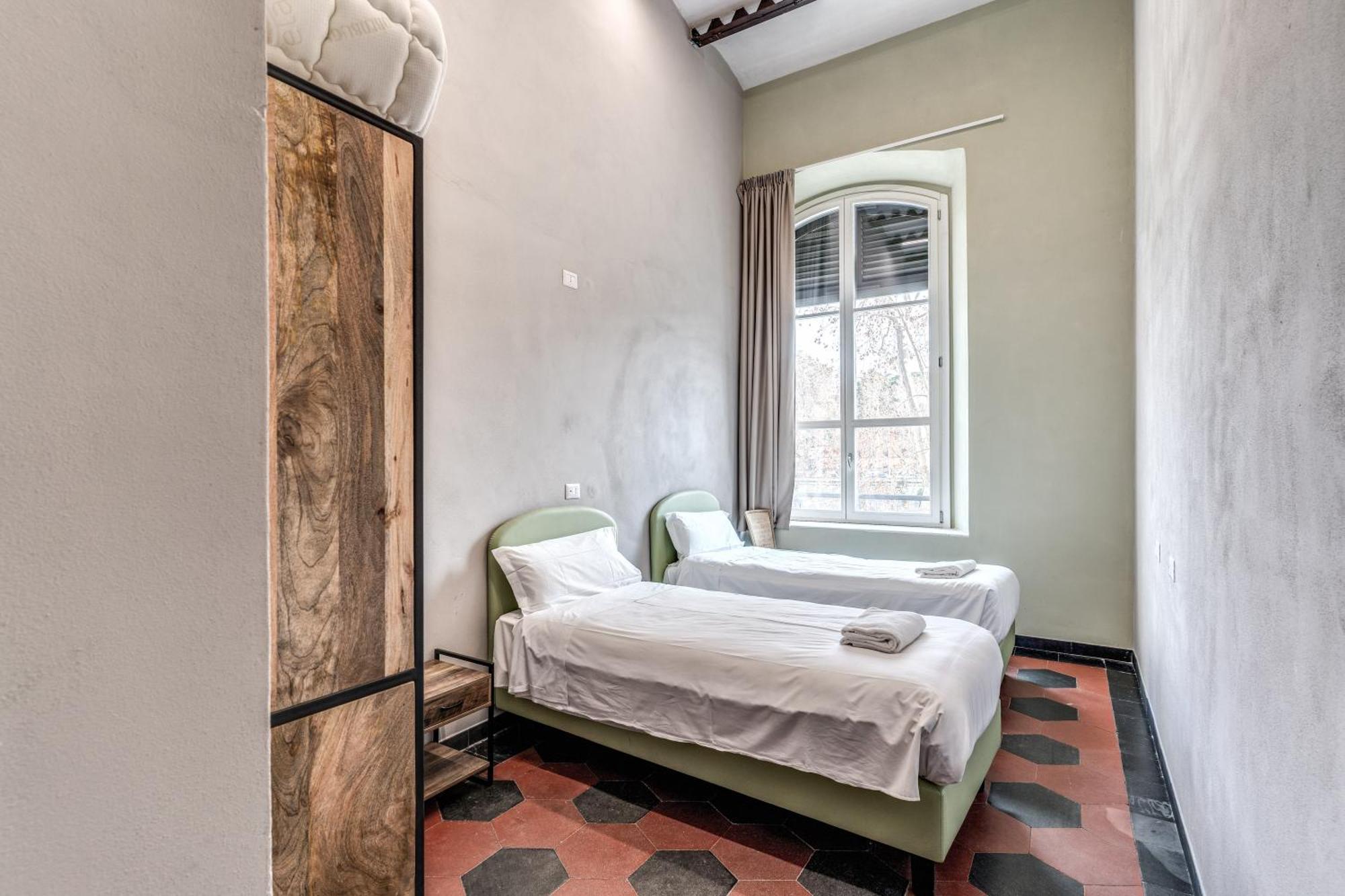 Borgo Ripa Urban Travel Hostel Rome Exterior photo