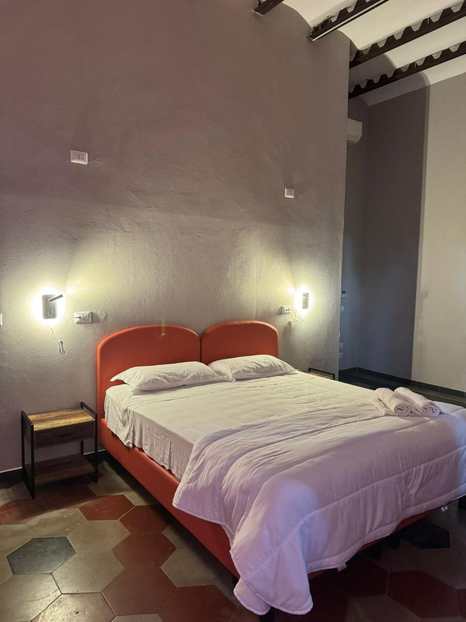 Borgo Ripa Urban Travel Hostel Rome Exterior photo